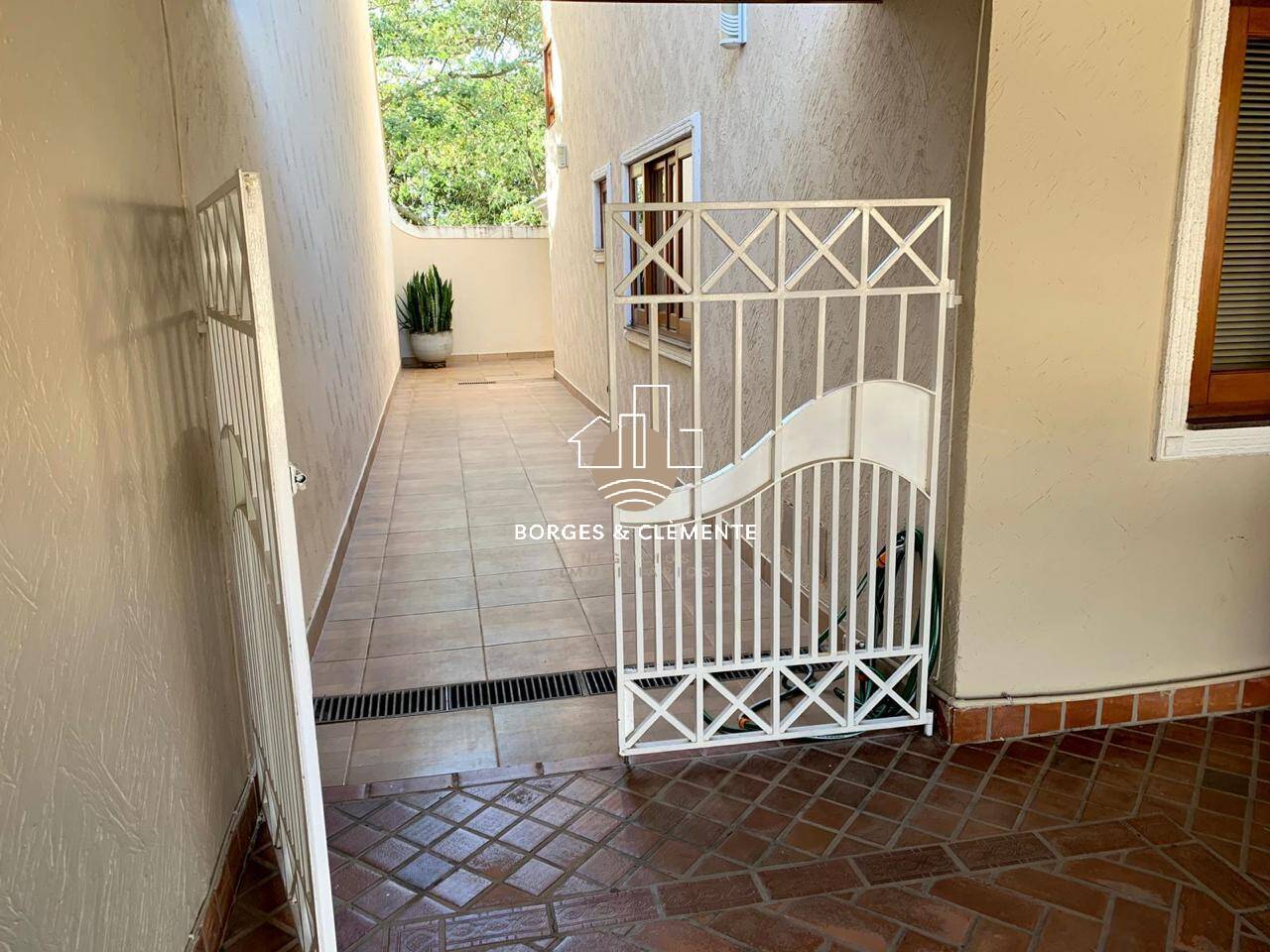 Casa, 3 quartos, 279 m² - Foto 8