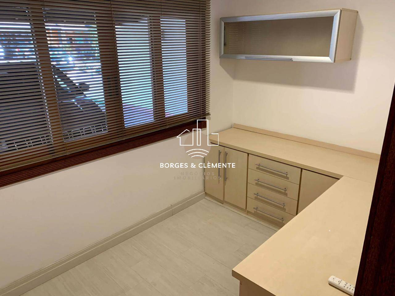Casa, 3 quartos, 279 m² - Foto 23