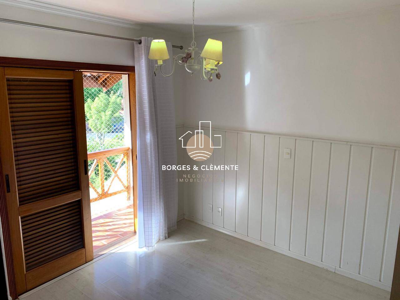 Casa, 3 quartos, 279 m² - Foto 32