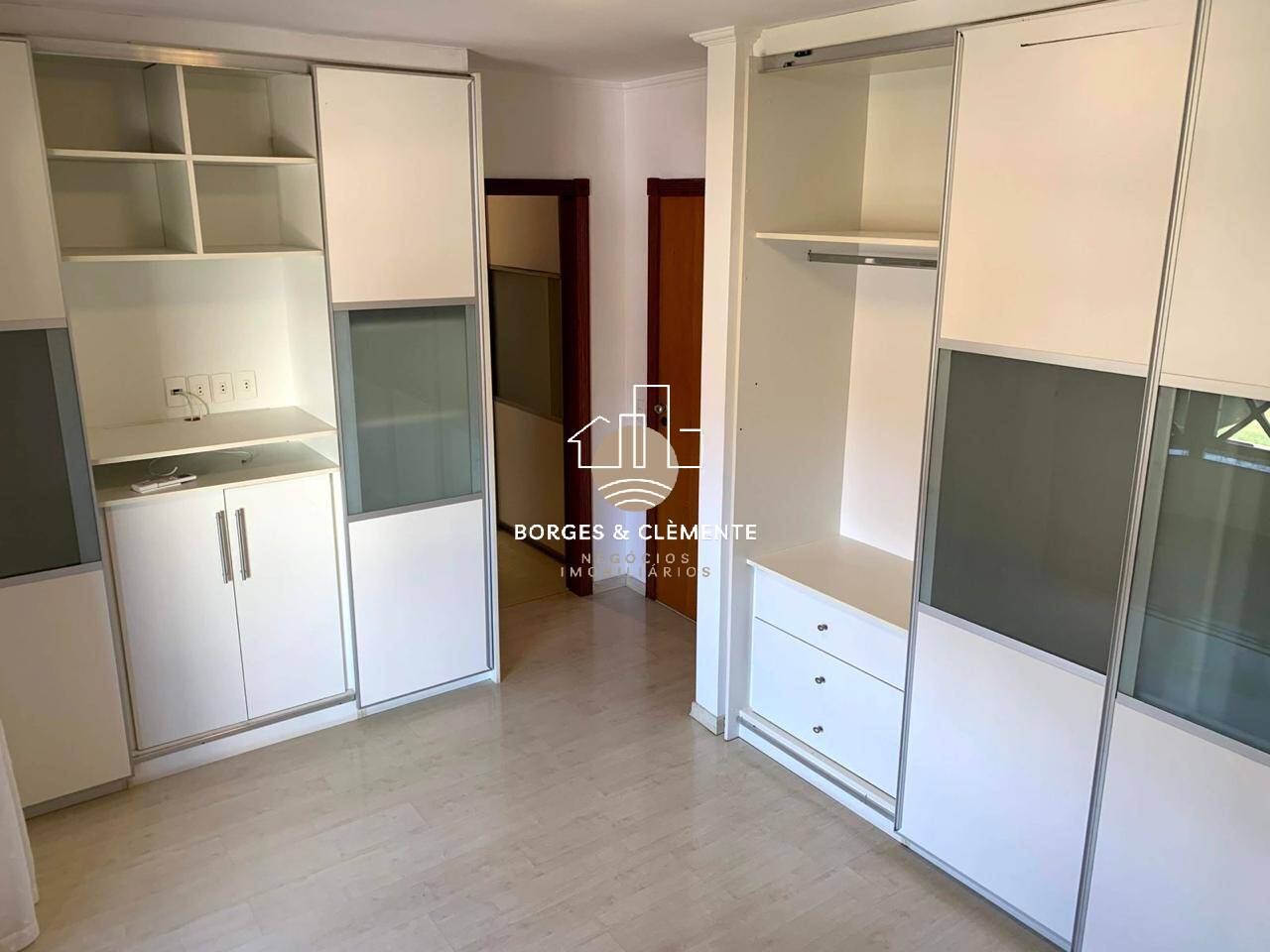 Casa, 3 quartos, 279 m² - Foto 46