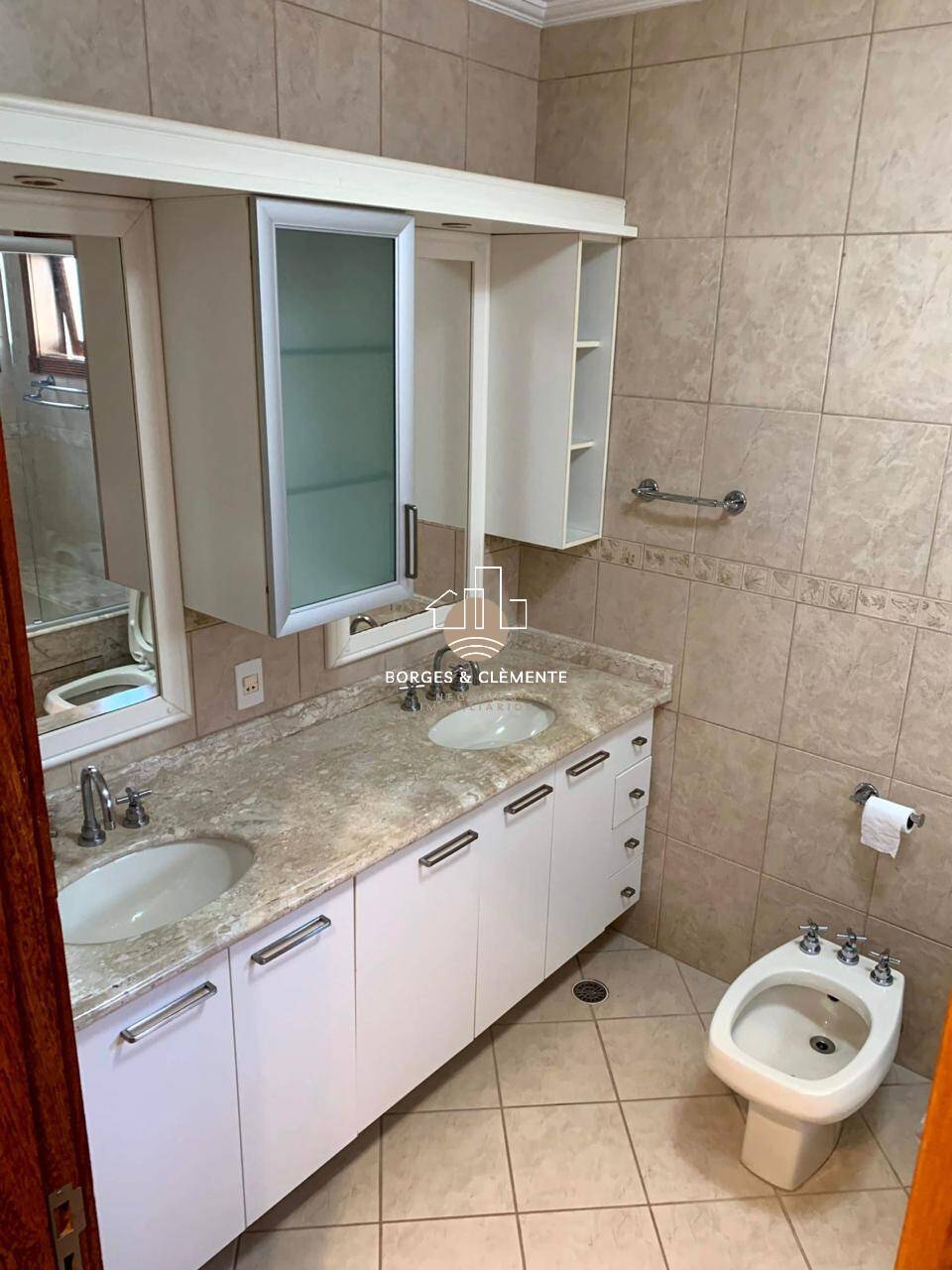 Casa, 3 quartos, 279 m² - Foto 47