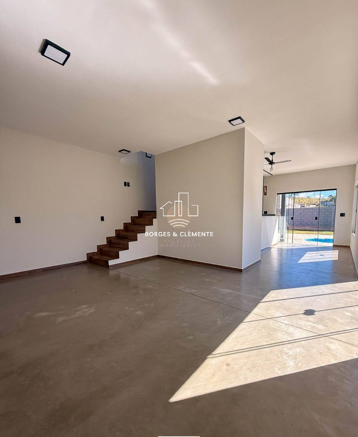 Casa, 3 quartos, 160 m² - Foto 2