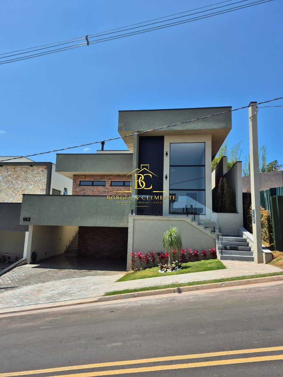 Casa, 3 quartos, 200 m² - Foto 1