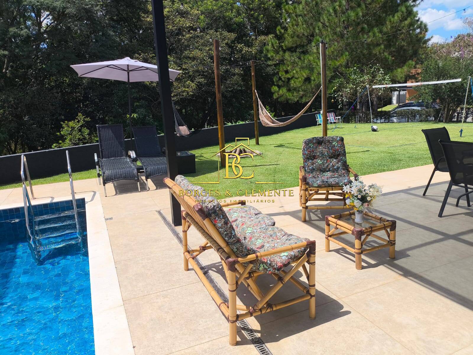 Casa, 4 quartos, 250 m² - Foto 13