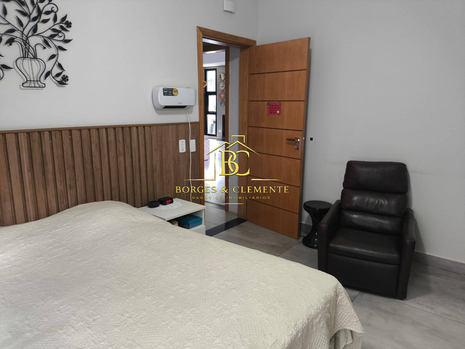 Casa, 4 quartos, 250 m² - Foto 41