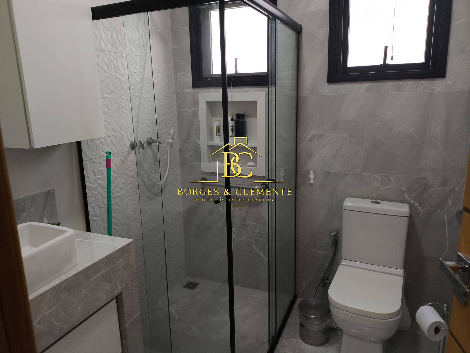 Casa, 4 quartos, 250 m² - Foto 43