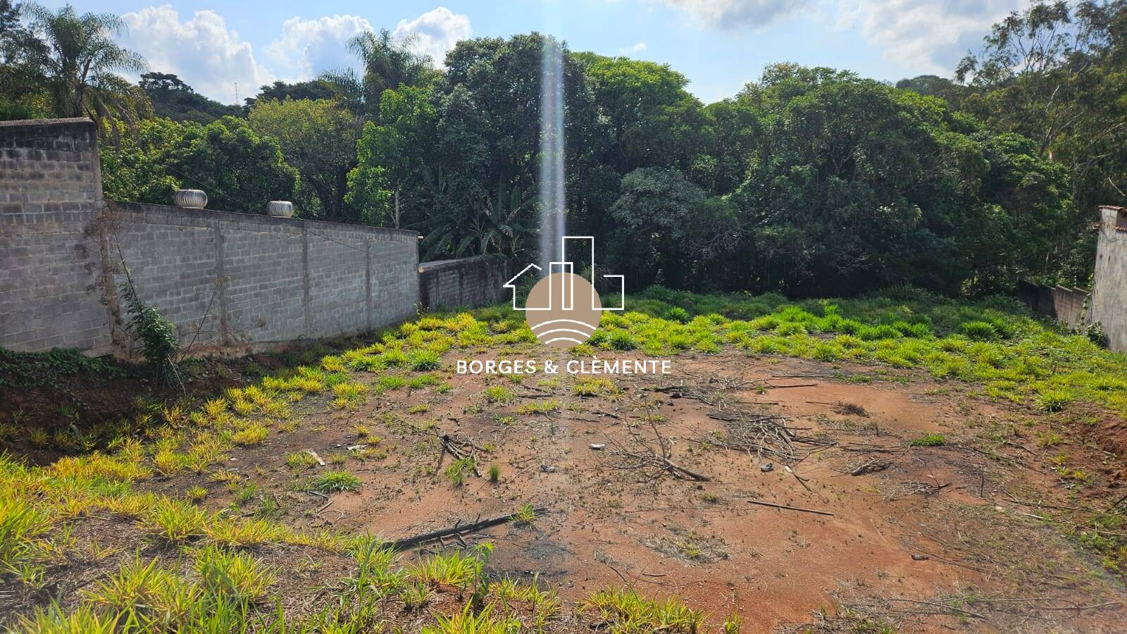 Prédio Inteiro - Foto 1