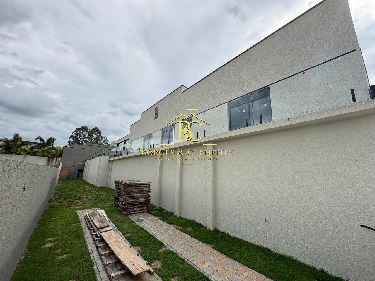 Casa, 3 quartos, 274 m² - Foto 3