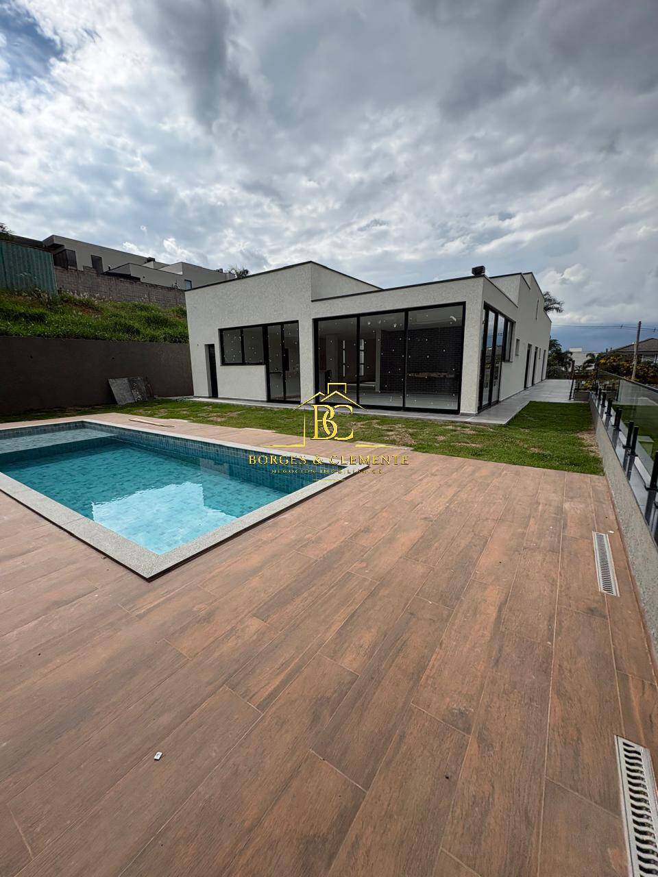 Casa, 3 quartos, 274 m² - Foto 10