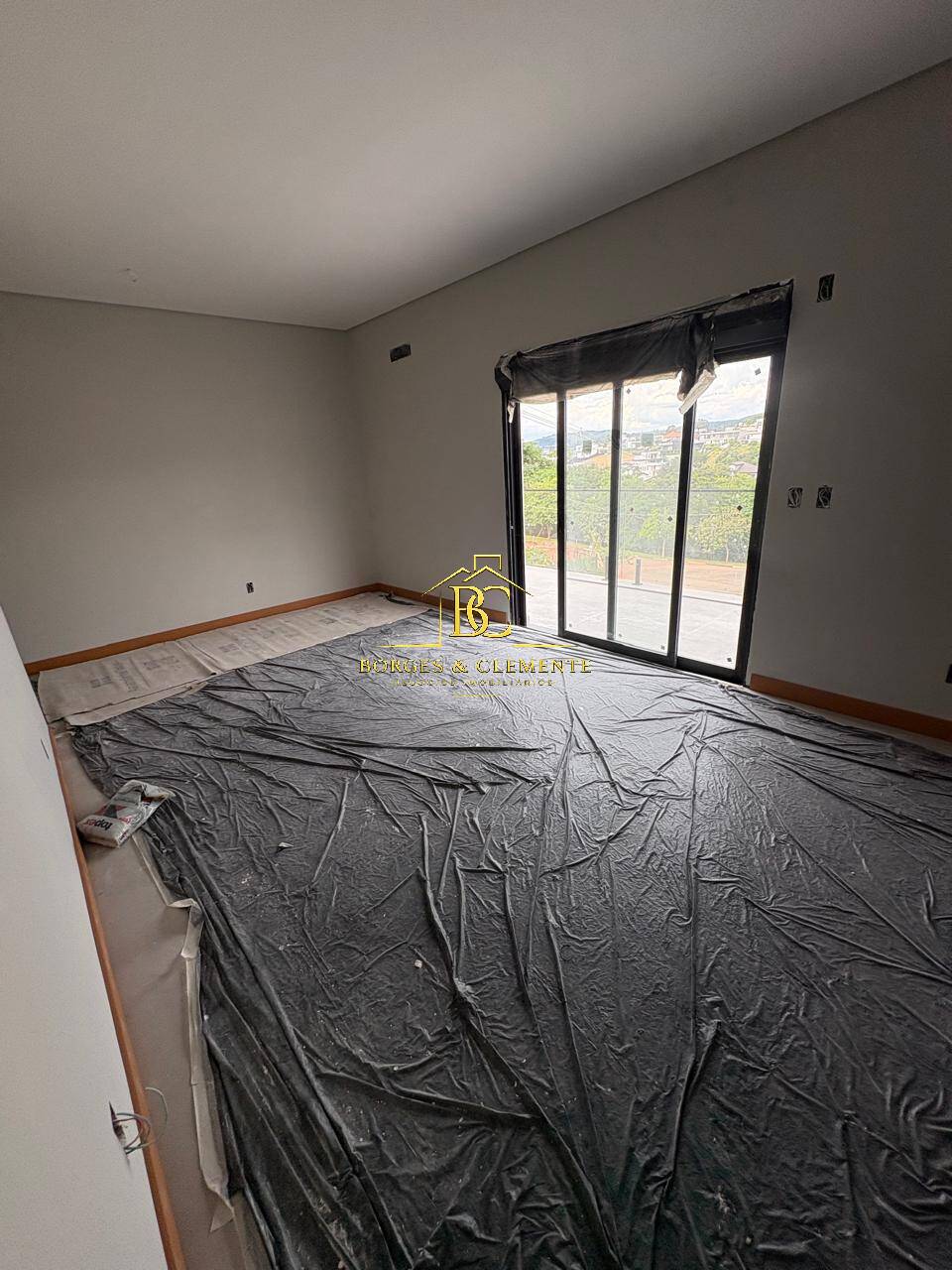 Casa, 3 quartos, 274 m² - Foto 17