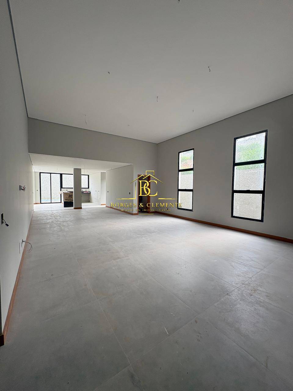 Casa, 3 quartos, 274 m² - Foto 33