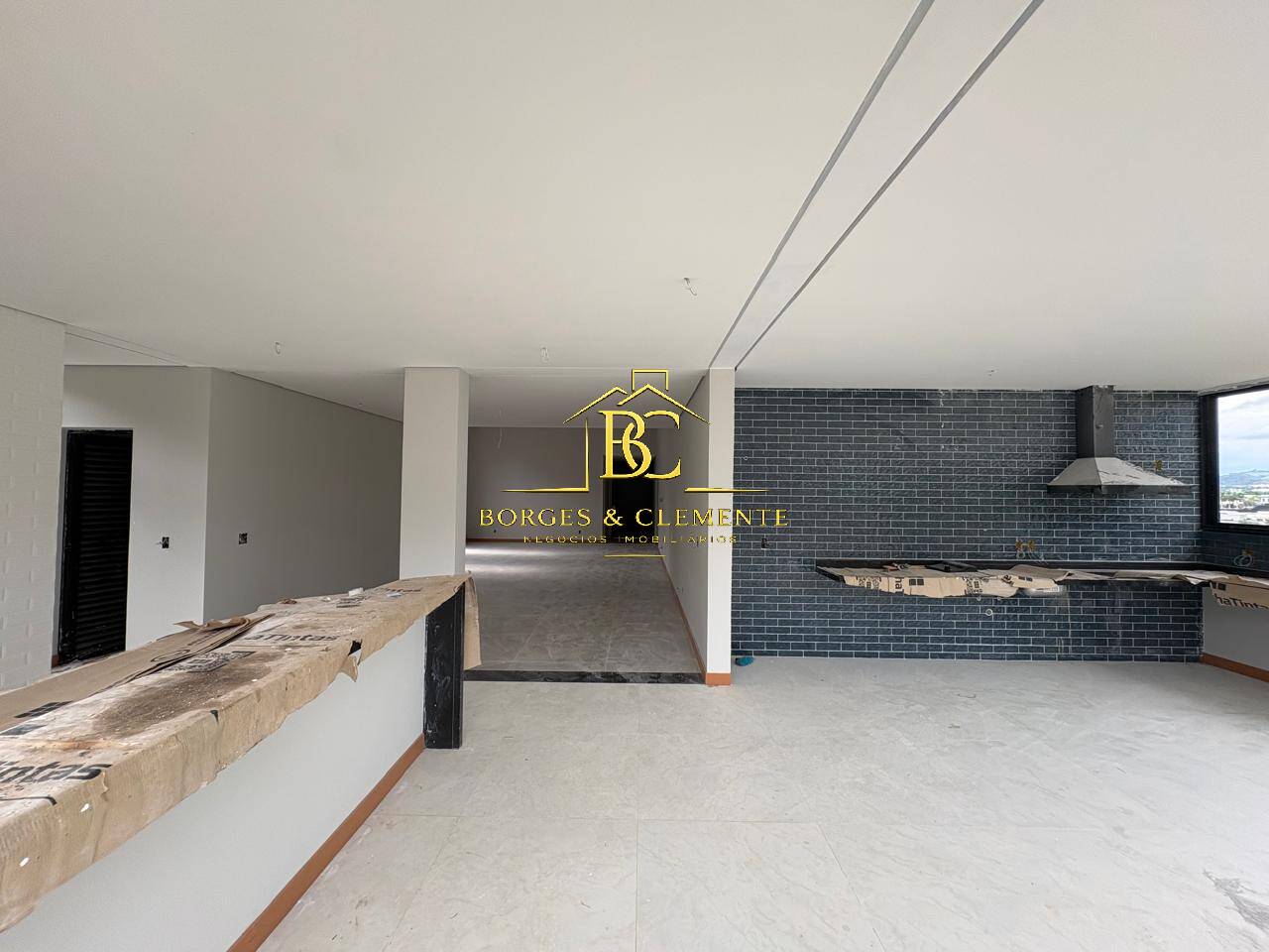 Casa, 3 quartos, 274 m² - Foto 43