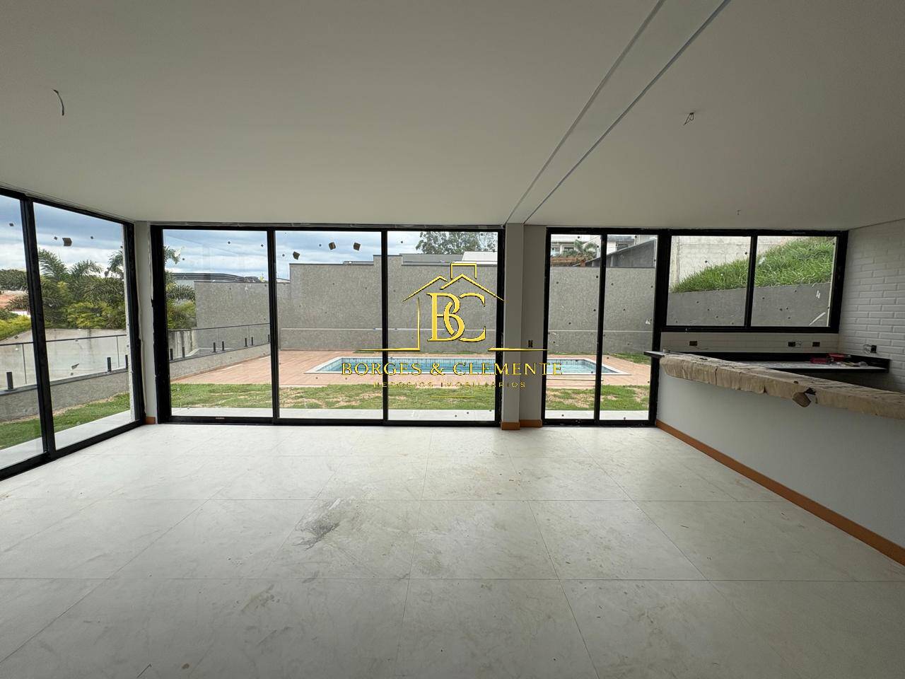 Casa, 3 quartos, 274 m² - Foto 47