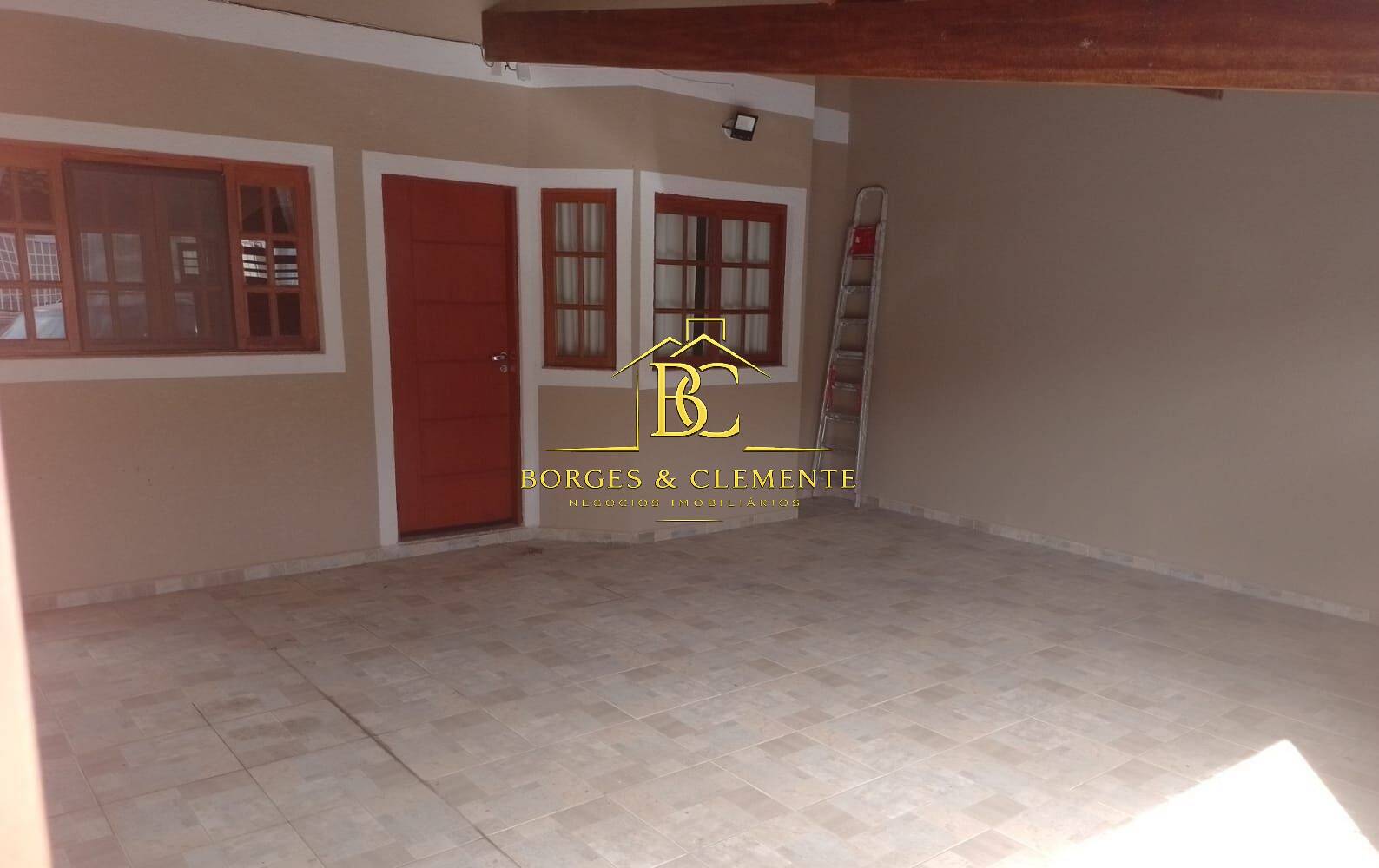 Casa, 4 quartos, 170 m² - Foto 1