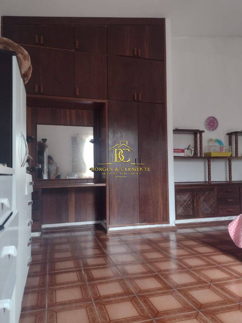 Casa, 3 quartos, 300 m² - Foto 7