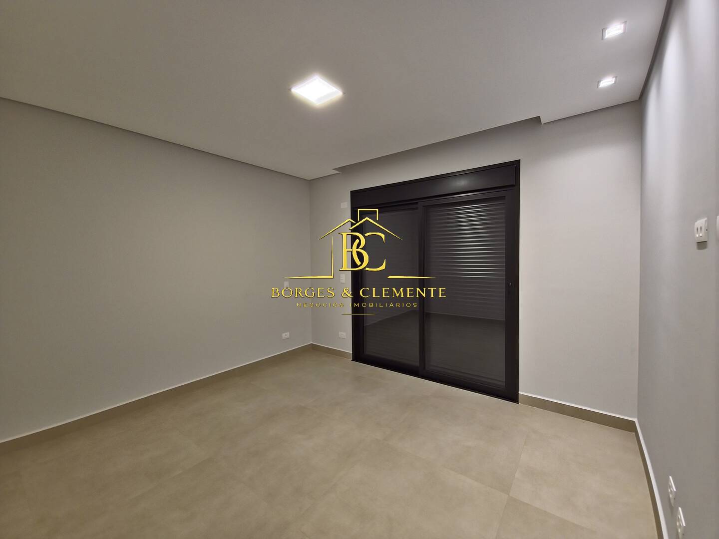 Casa, 3 quartos, 226 m² - Foto 30