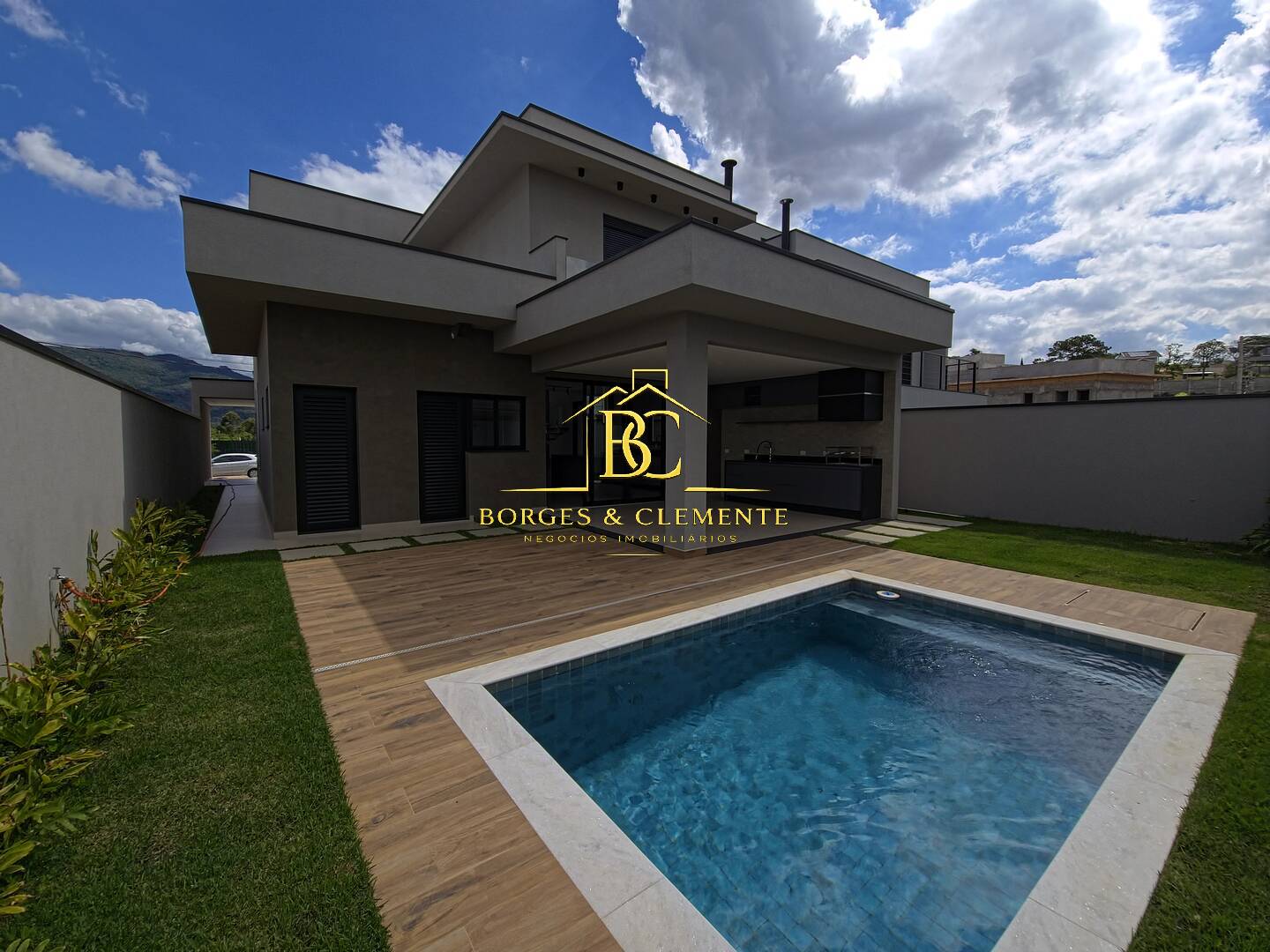Casa, 3 quartos, 226 m² - Foto 48