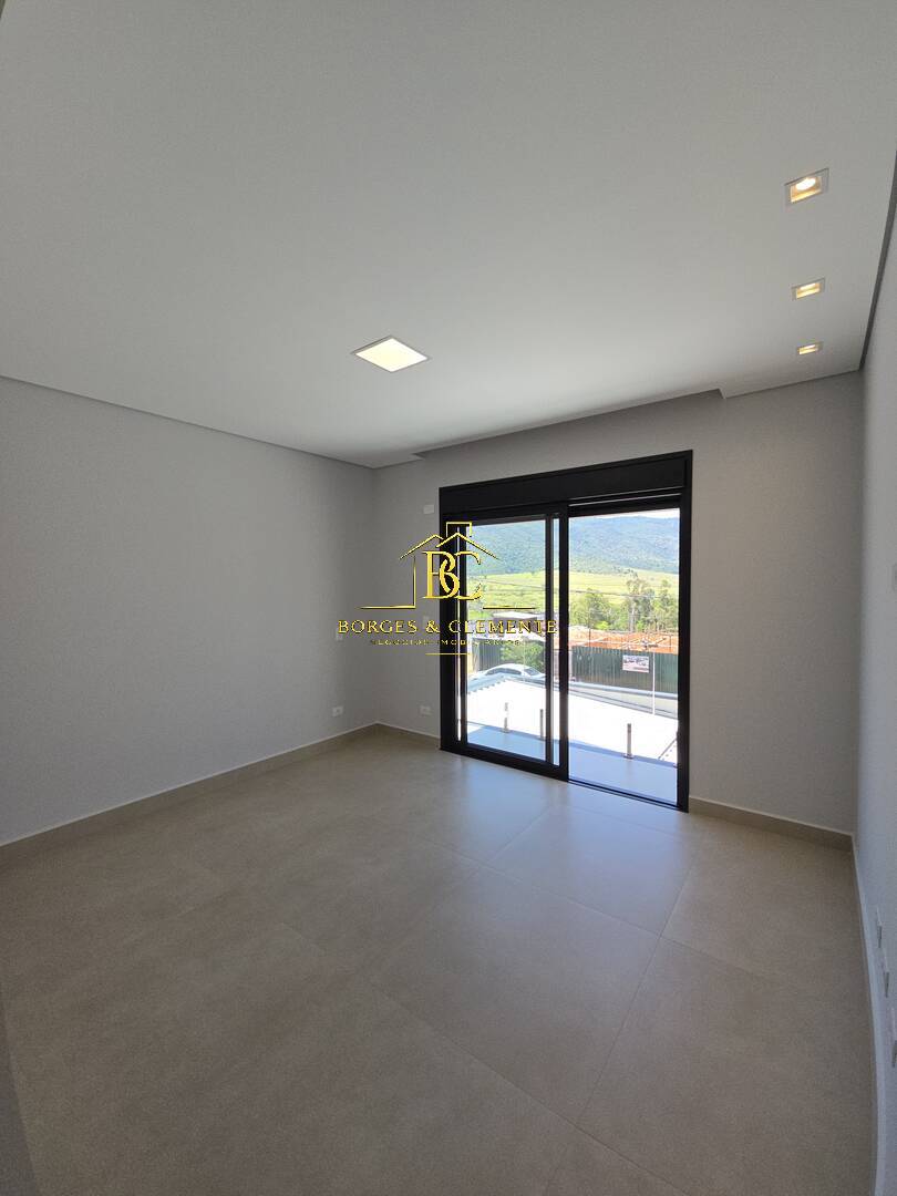 Casa, 3 quartos, 226 m² - Foto 87