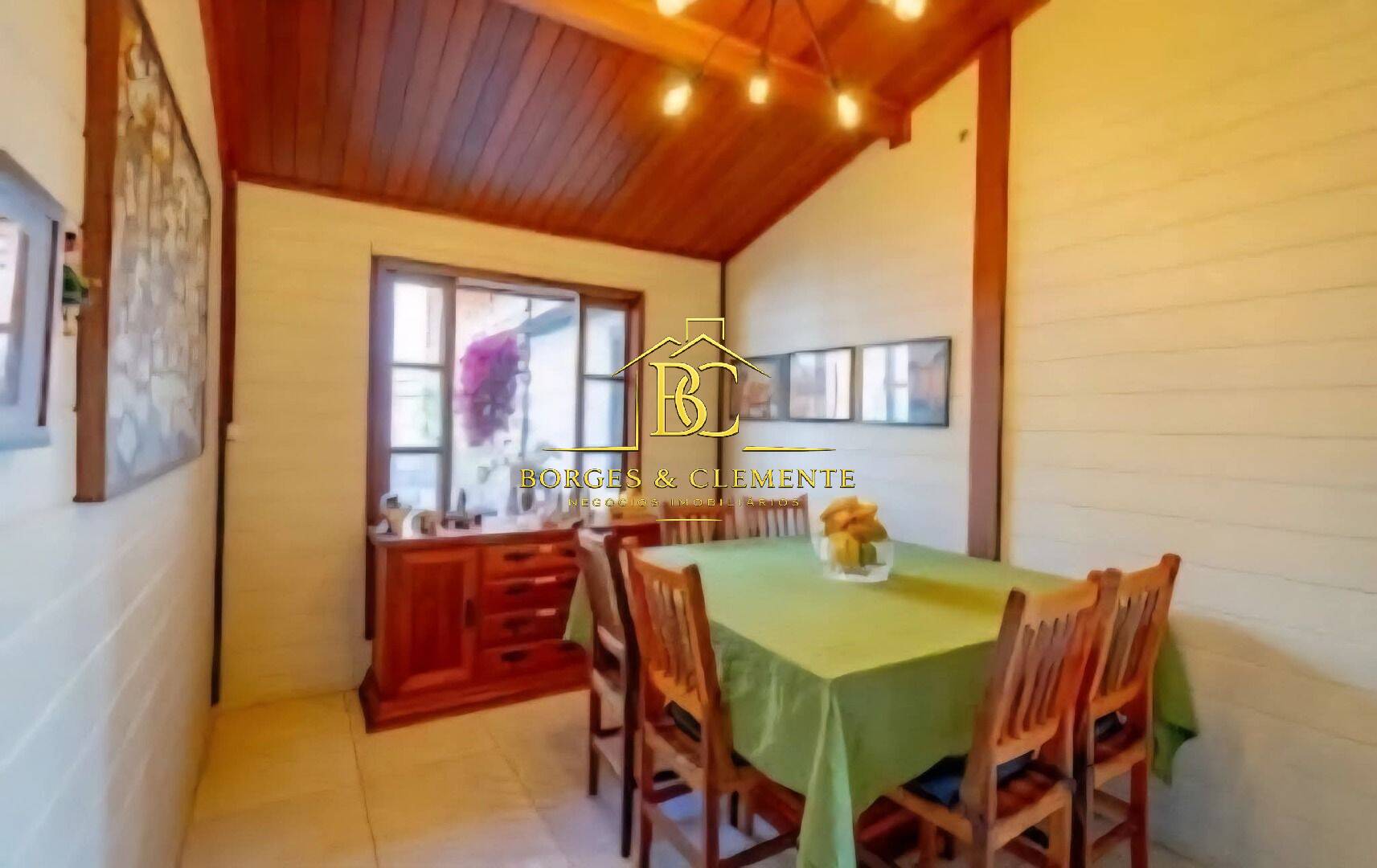 Casa, 3 quartos, 261 m² - Foto 7