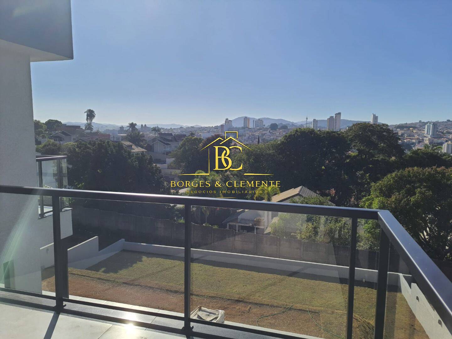 Casa, 3 quartos, 239 m² - Foto 13