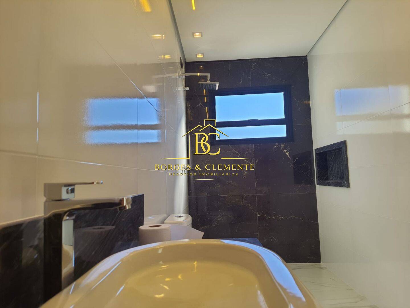 Casa, 3 quartos, 239 m² - Foto 15