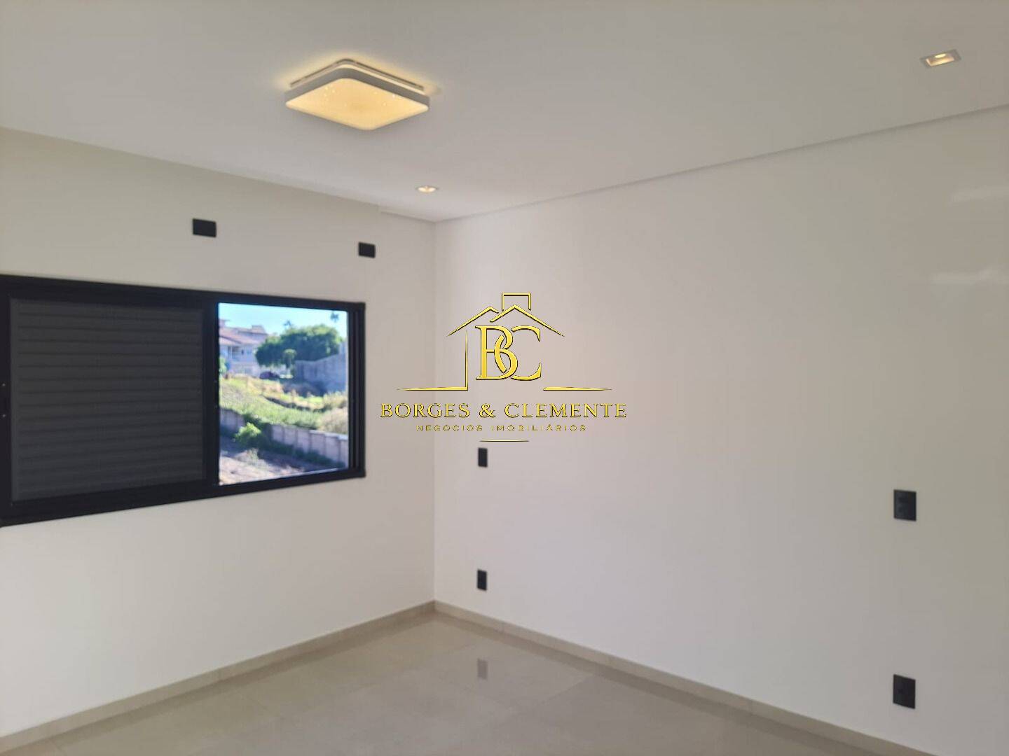 Casa, 3 quartos, 239 m² - Foto 20