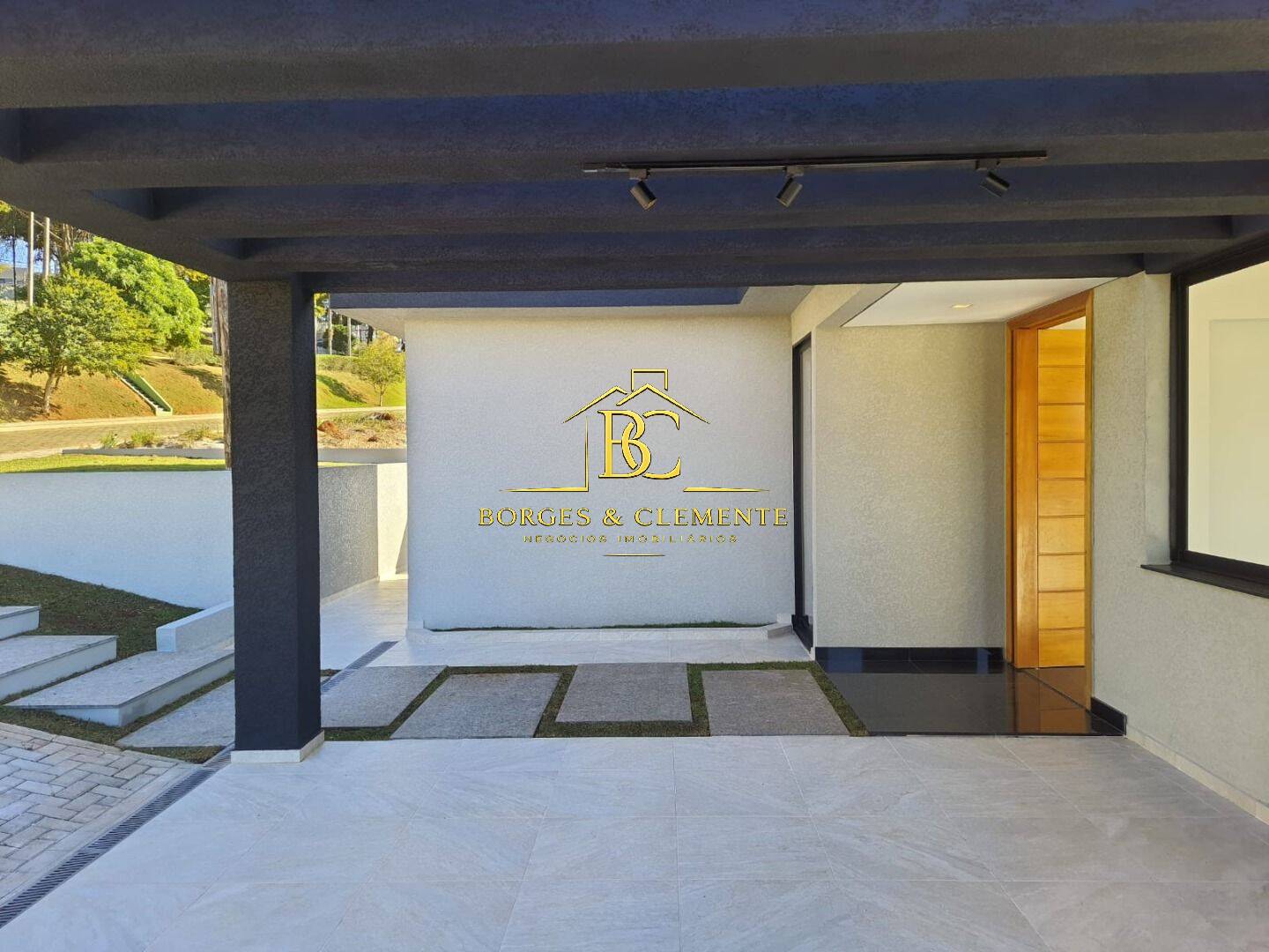 Casa, 3 quartos, 239 m² - Foto 24