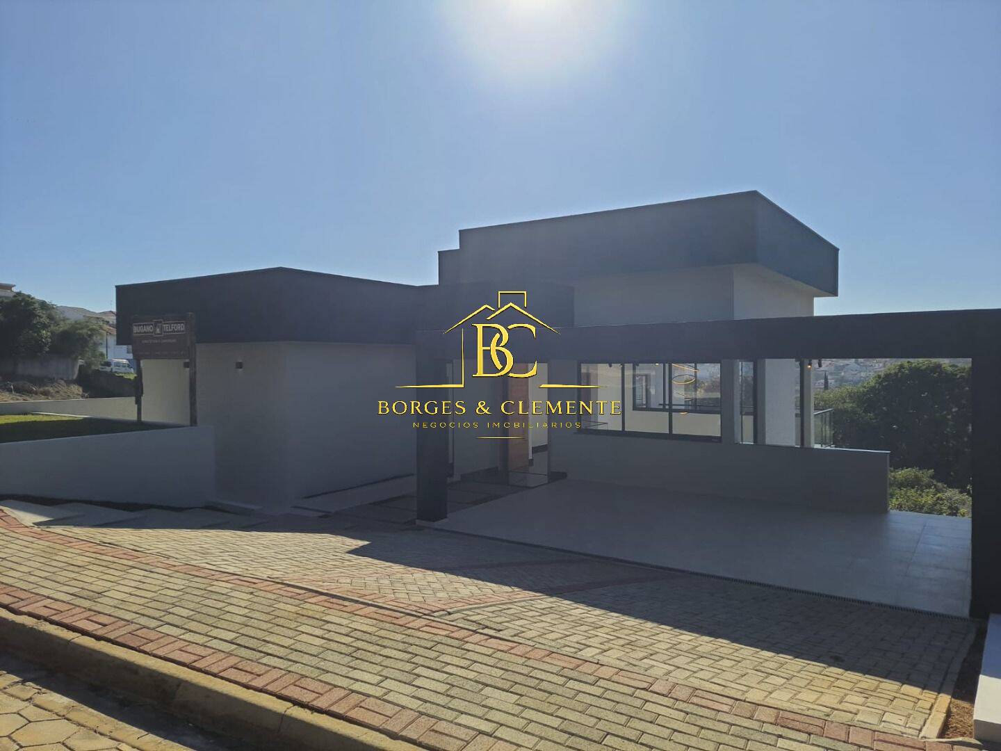 Casa, 3 quartos, 239 m² - Foto 26