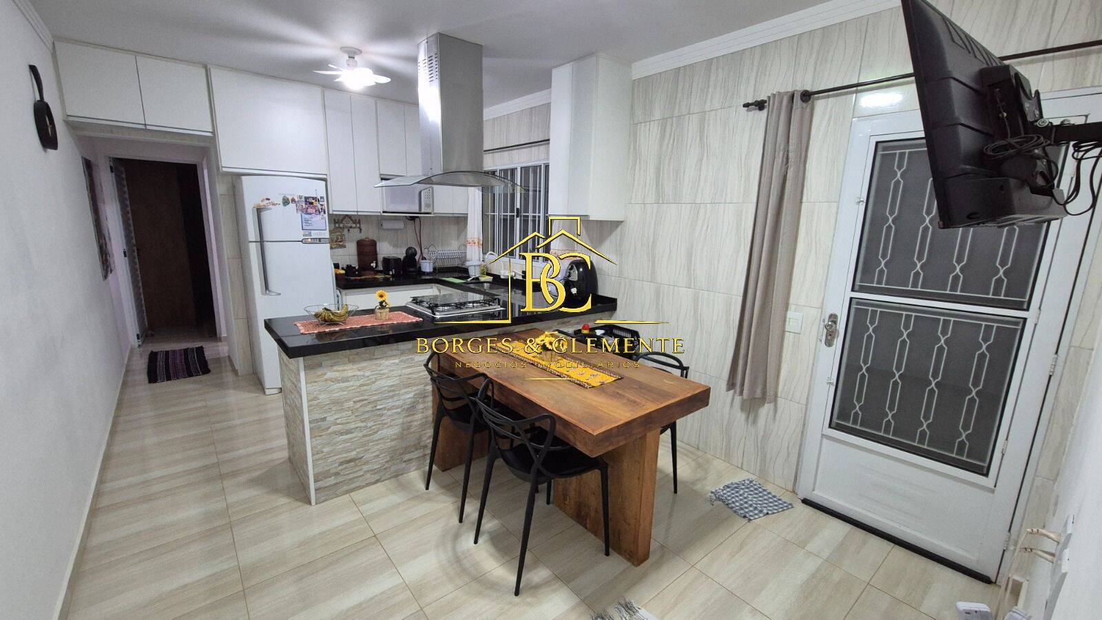 Casa, 2 quartos, 80 m² - Foto 1