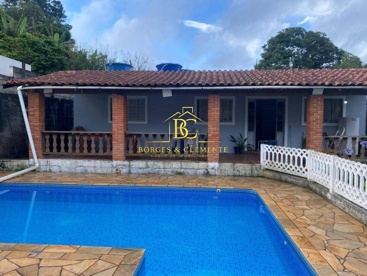 Casa, 3 quartos, 180 m² - Foto 1
