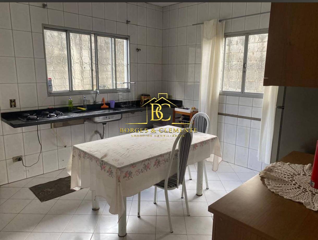 Casa, 3 quartos, 180 m² - Foto 14